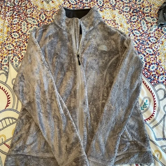 Womens fuzzy north face jacket - Picture 1 of 1